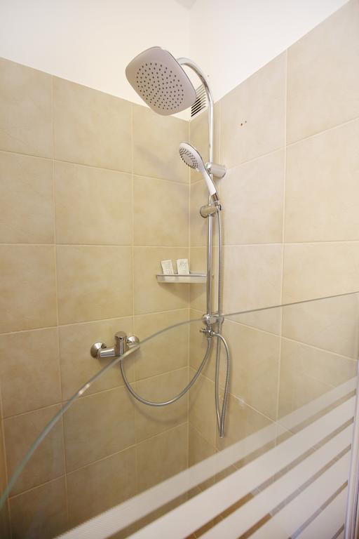 Allegro Exclusive Suites Old Town Center Zadar Exterior foto