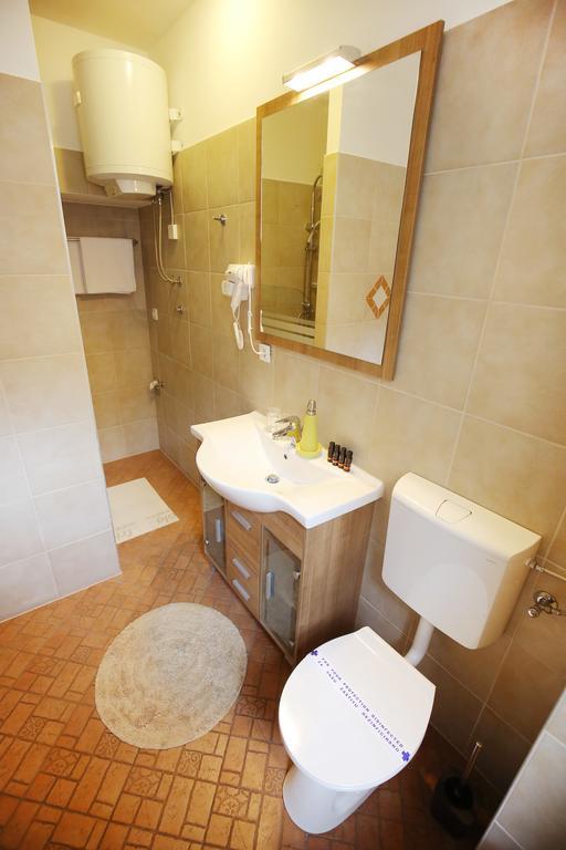 Allegro Exclusive Suites Old Town Center Zadar Exterior foto