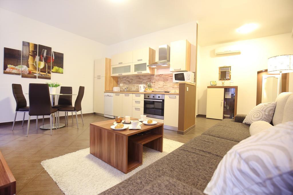 Allegro Exclusive Suites Old Town Center Zadar Exterior foto
