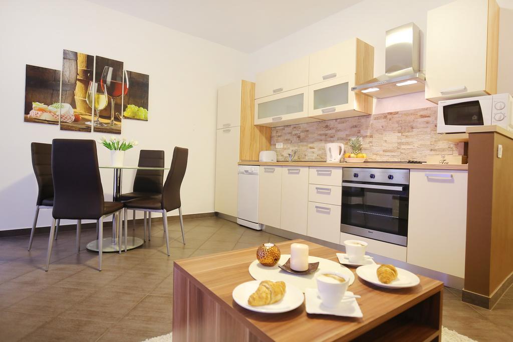 Allegro Exclusive Suites Old Town Center Zadar Exterior foto
