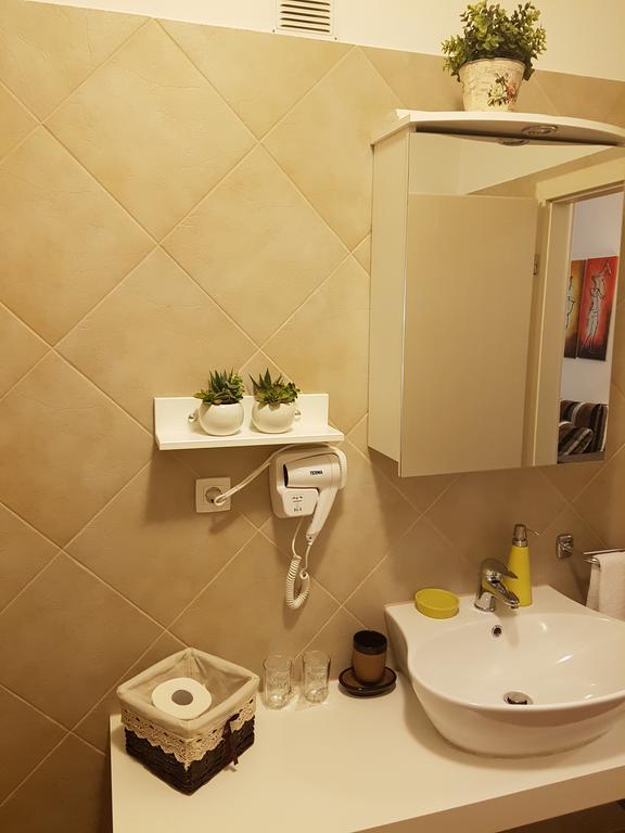 Allegro Exclusive Suites Old Town Center Zadar Exterior foto